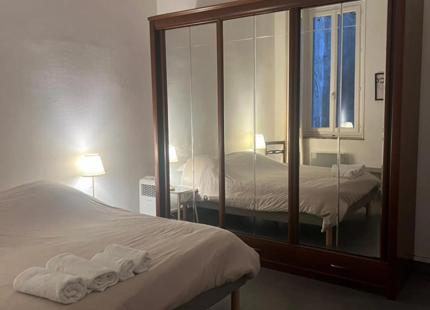 Spacieux Appartement T4 Avec Cours Privee Μασσαλία Διαμέρισμα