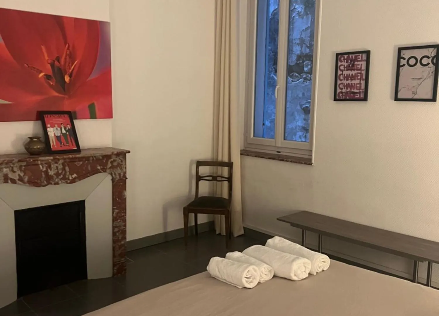 Spacieux Appartement T4 Avec Cours Privee Marsilya Daire